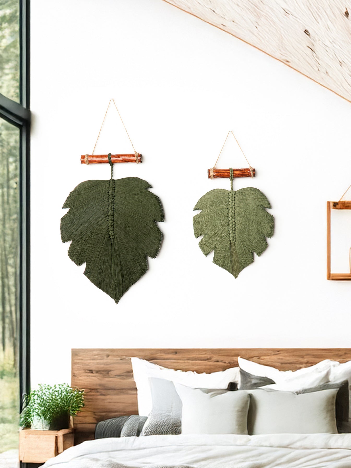 Lena Boho Macrame Leaf