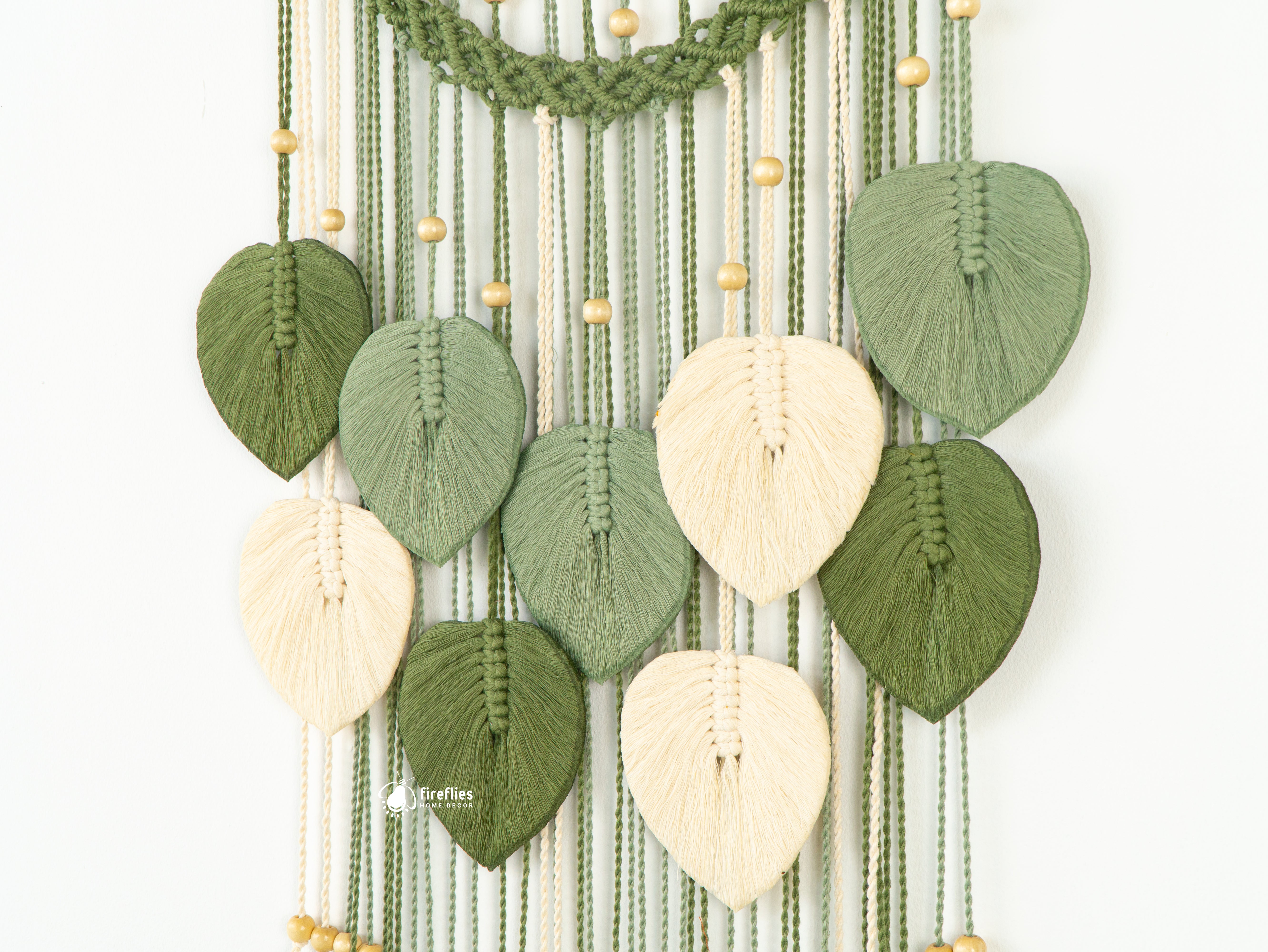 Handwoven macrame leaf, ideal for rustic or modern walls    
