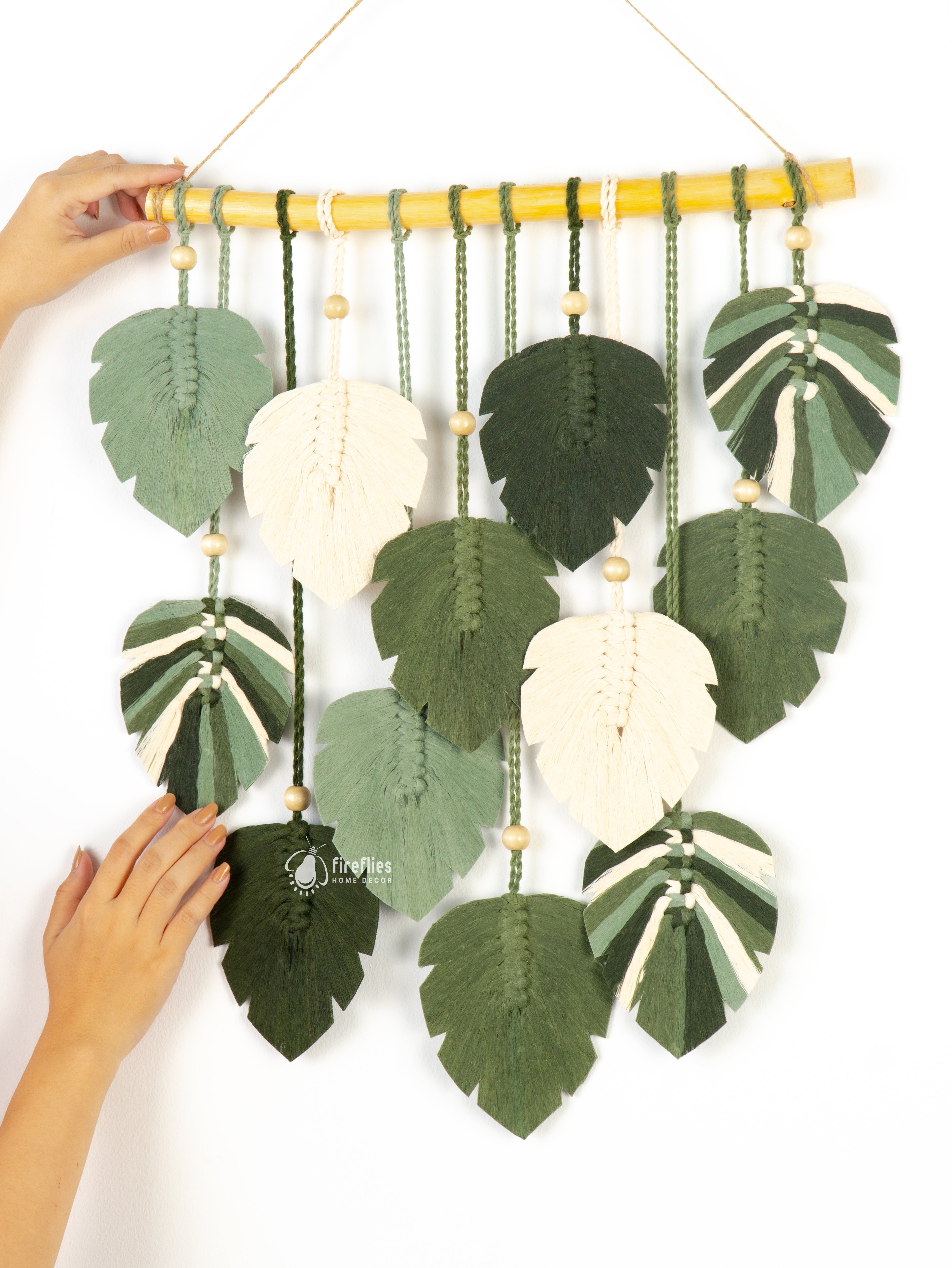 Macrame Leaf Cotton Wall Hanging in Green